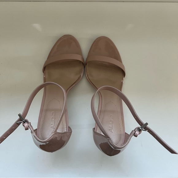Women’s nude strappy heels, brand Aldo, size 6.5, worn a few times, like new - Picture 5 of 7
